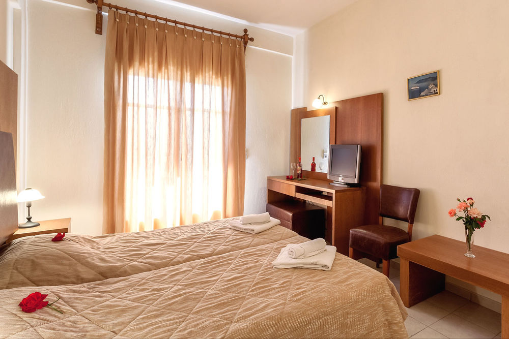 Aeolos Hotel Szkópelosz Szoba fotó